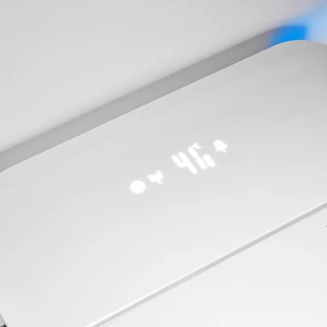 Close-up of lit icons on the K68 lid